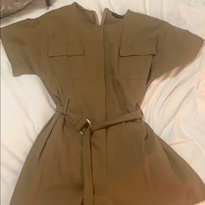 💞 (2 for $20) Khaki Romper with Belt
